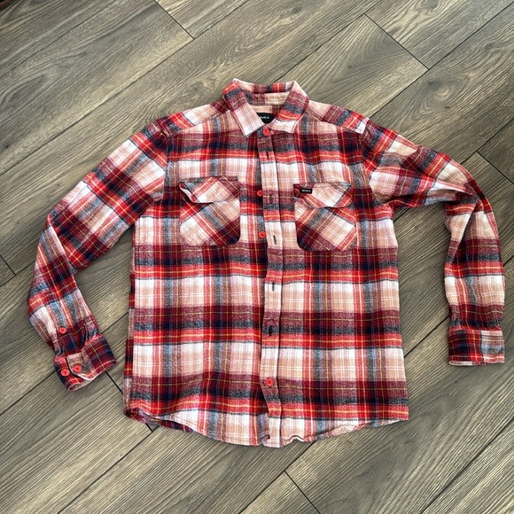 Emerson Flannel Shirt
RVCA size small in the color chilie - Picture 1 of 11